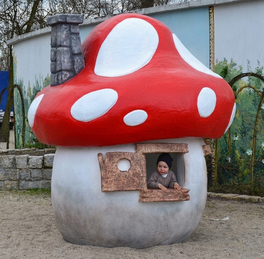 Domek Grzybek (Domek smerfów)